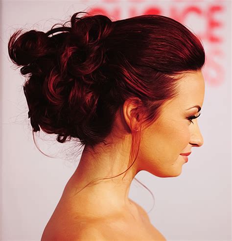 Demi Levatos Updo Demi Lovato Red Hair Demi Lovato Hair Hair Updos