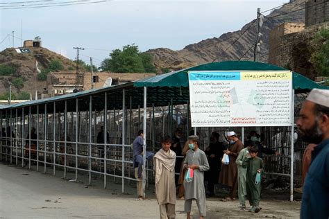 Taliban Seizes Afghanistans Key Border Crossing With Iran Middle
