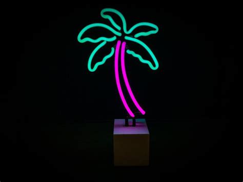 Palm Tree Neon Sign Aqua Berry Neon Mfg Neon Signs Neon Palm