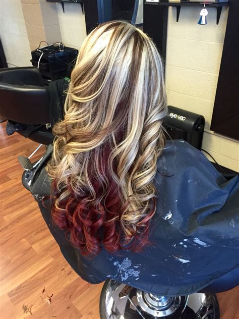 These red and brown hair colours are guaranteed to flatter just about everyone! Platinum blonde with mocha brown lowlights and red ...