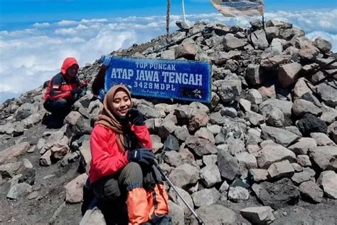 Menyusuri Jalur Pendakian Gunung Slamet Via Permadi Guci Pantura Post