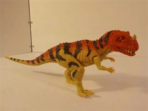 A1101 Jurassic World Fallen Kingdom Roarivore Ceratosaurus Park Mattel