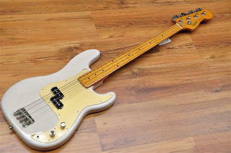 Squier Fsr Classic Vibe Late S Precision Bass Maple Fingerboard