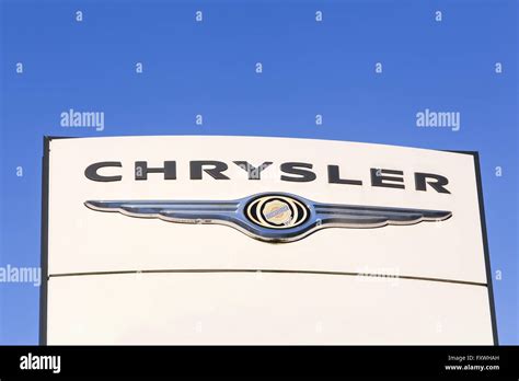 Chrysler Car Company Hi Res Stock Photography And Images Alamy