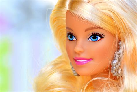 👱🏻‍♀️ Barbie Sa Véritable Histoire Sherpas