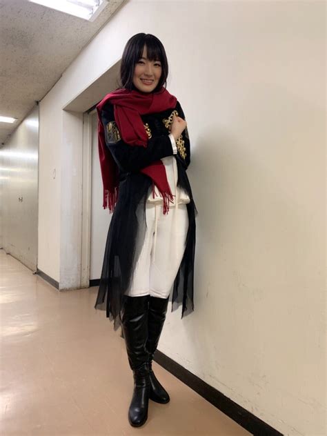Search for text in self post contents. 最高 石川 由依 歌