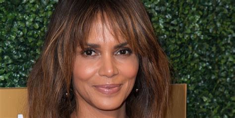 Halle Berry Shares Beautiful Naked Instagram Photo And Well Have What Shes Having