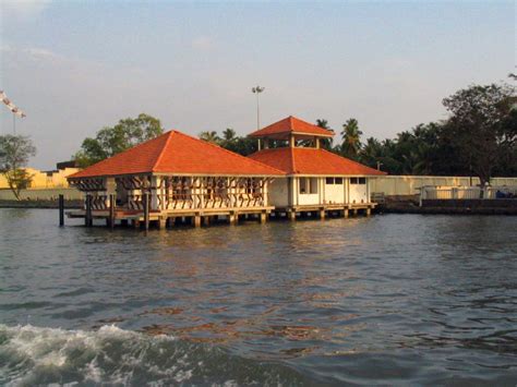 Best Places To Visit In Kochi Sightseeing And Tourist Attractions In Kochi