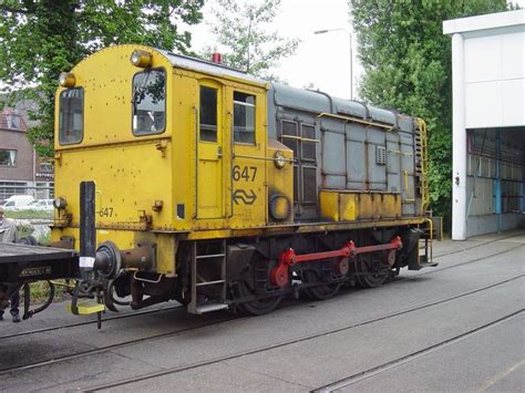 Ns Diesel Loc 647 Te Haarlem 1978 Trein Oude Treinen Locomotief