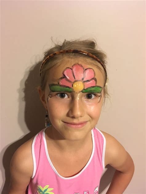 Pin By Sarah Devries On Face Paint Carnival Face Paint Face Paint Face