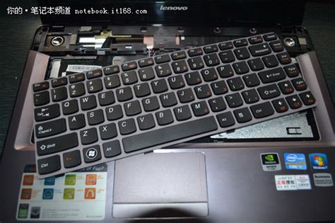 联想y470拆机换键盘 联想y470键盘 联想y470键盘卸 大山谷图库