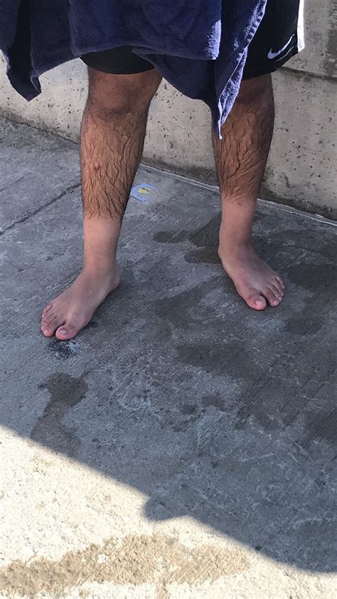 How My Friends Leg Hair Gives Up About 23 Of The Way Down R