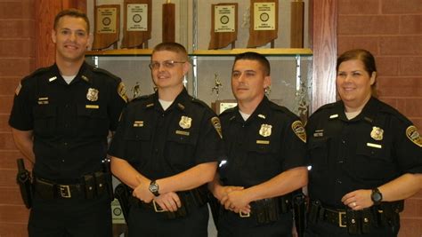 4 New Rpd Officers Graduate From Law Enforcement Academy
