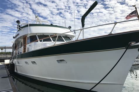 80′ Burger Luxury Motor Yacht Yacht Management Boat Rentals Captain