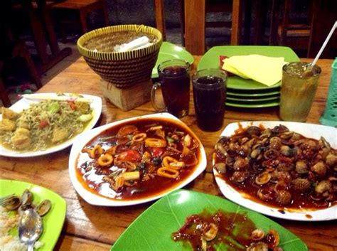 Allah rewards our acts of charity that we do for any living creature, all human and animals included. Seafood Processed Paradise Make You Hooked "HDL 293 Cilaki ...