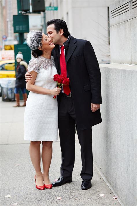 See 16 Adorable New York Couples Tie The Knot At City Hall Refinery29