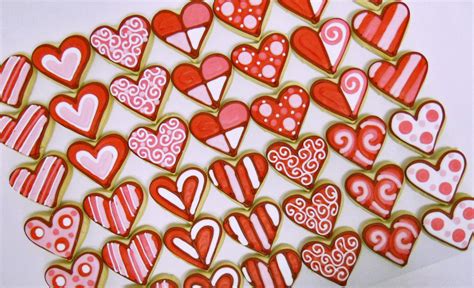 See more ideas about cookies, cookie decorating, valentine cookies. Giveaway: A Cookie Decorating Kit and 2 Dozen Decorated ...