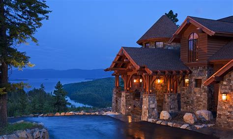 A Dreamy Home On Lake Pend Oreille Mountain Living Mountain Style