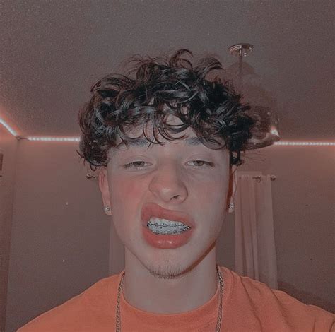 Whether you like your curly hair grow long, medium, or short these epic curly hairstyles are for you. #tiktok #eboy #edit #aesthetic #boy #polarr #mattia # ...