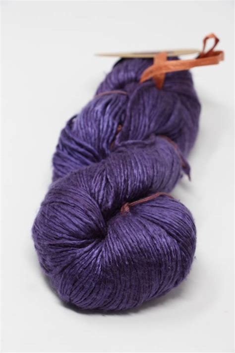 Peau De Soie Silk Yarn Grape 139 A Fabulous Yarn Exclusive