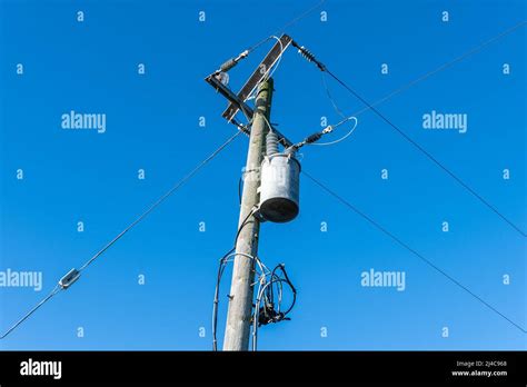 Electricity Cables And Pole Hi Res Stock Photography And Images Alamy