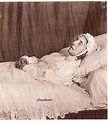 Carlota de Habsburgo en su lecho de muerte en 1927!!! | Carlota de ...