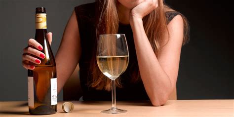 7 ways alcohol affects your anxiety