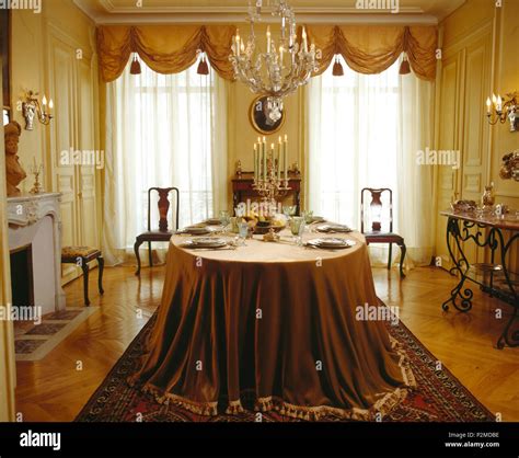 Lighted Chandelier Hi Res Stock Photography And Images Alamy