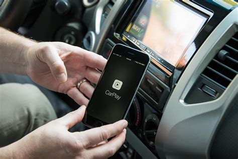 If your daily drive is a drag, these carplay apps for iphone could make your daily commute far more endurable. Invigorate Your Commute With the Best CarPlay Apps for the ...