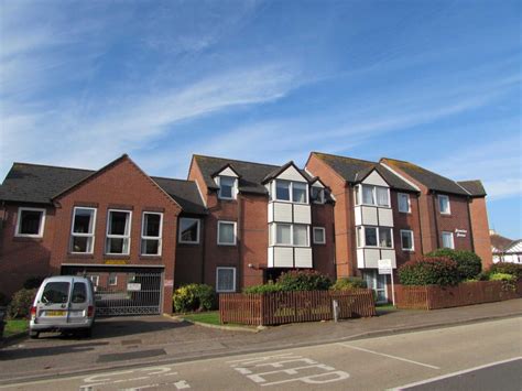 Maybe you would like to learn more about one of these? 1 bedroom flat to rent, Exeter Road, Exmouth, EX8 1UA