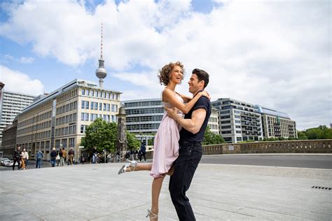 Kultfilm Auf Der Bühne „dirty Dancing“ In Berlin