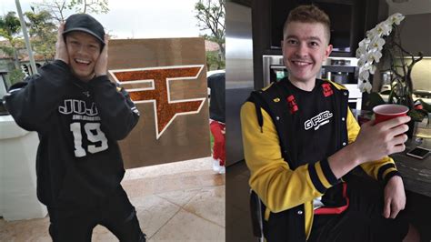 Moving Into The Faze Gaming House Youtube