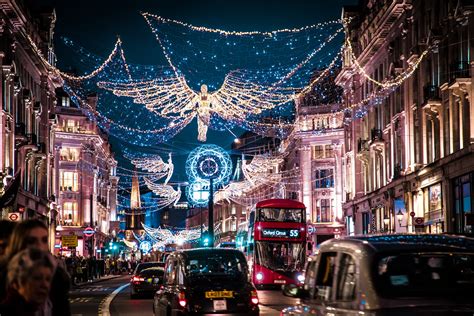 5 Attractions To Enjoy In London This Christmas Mondomulia
