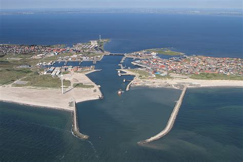 Advodan hvide sande metheasvej 1 6960 hvide sande telefon: Hvide Sande Harbour - PT Luftfoto | Blog
