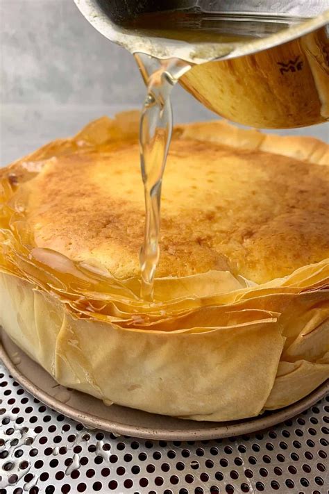 Baklava Cheesecake Video Creamy Crunchy Spatula Desserts