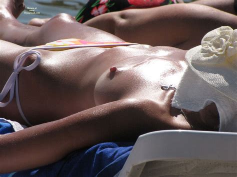 Nude Beach Milf Hard Nipples XX Photoz Site