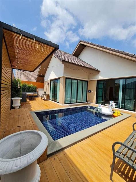 Exotic Pool Villa Pattaya Ban Huai Yai Thailand