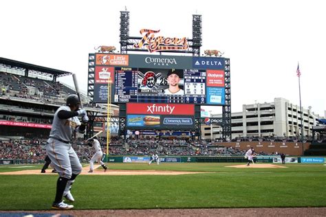 Gallery See The Best Photos From Detroit Tigers Opening Day