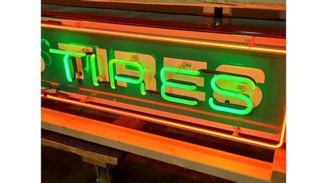 Gates Tires Single Sided Tin Neon Sign M284 Indy Road Art 2022