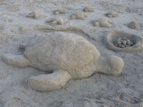 Easy Sand Sculptures