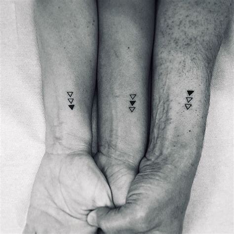 𝐩𝐢𝐧 𝐬𝐚𝐡𝐢𝐛𝐚𝐚𝐳𝟎𝟓 Tatuajes Para 3 Hermanas Tatuajes De Tres Hermanas