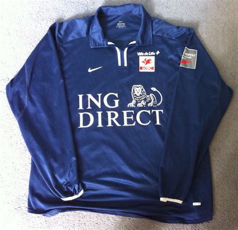 Lille or losc lille (lille olympique sporting club) are also known as lille osc, but are most lille currently play in the top french division, ligue 1. Lille Away football shirt 2000 - 2001.