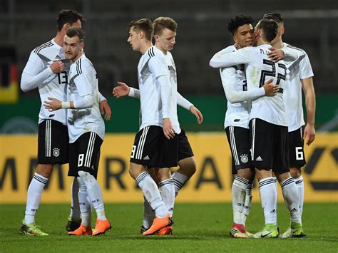 National team germany u21 at a glance: Deutsche U21 gewarnt: Kosovo "kein Selbstläufer"