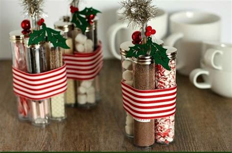 One Dozen DIY Stocking Stuffers Holidappy