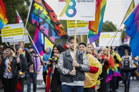 Thousands Celebrate Gay Pride In Reykjavik Iceland Monitor