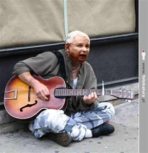 Jarosław kaczyński memy z patriotyczna peleryną. Jarosław Kaczyński MEMY na urodziny: Prezes PiS obchodzi ...