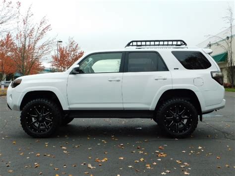 2017 Toyota 4runner Sr5 4x4 Leather Heated Seats Lifted