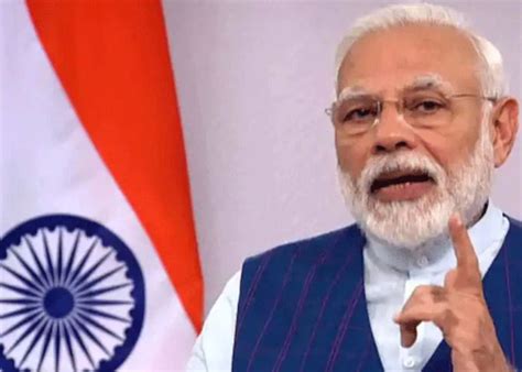 मन की बात पीएम मोदी ने पाकिस्तान पर निशाना साधा कोरोना पर लोगों को