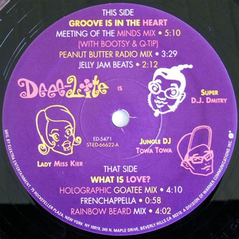 groove is in the heart deee lite アルバム