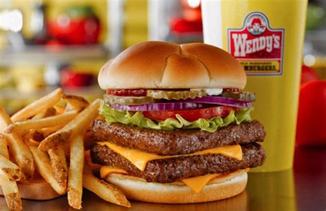 Times will vary depending on your location, however. What Time Does Wendy's Start Serving Lunch?
